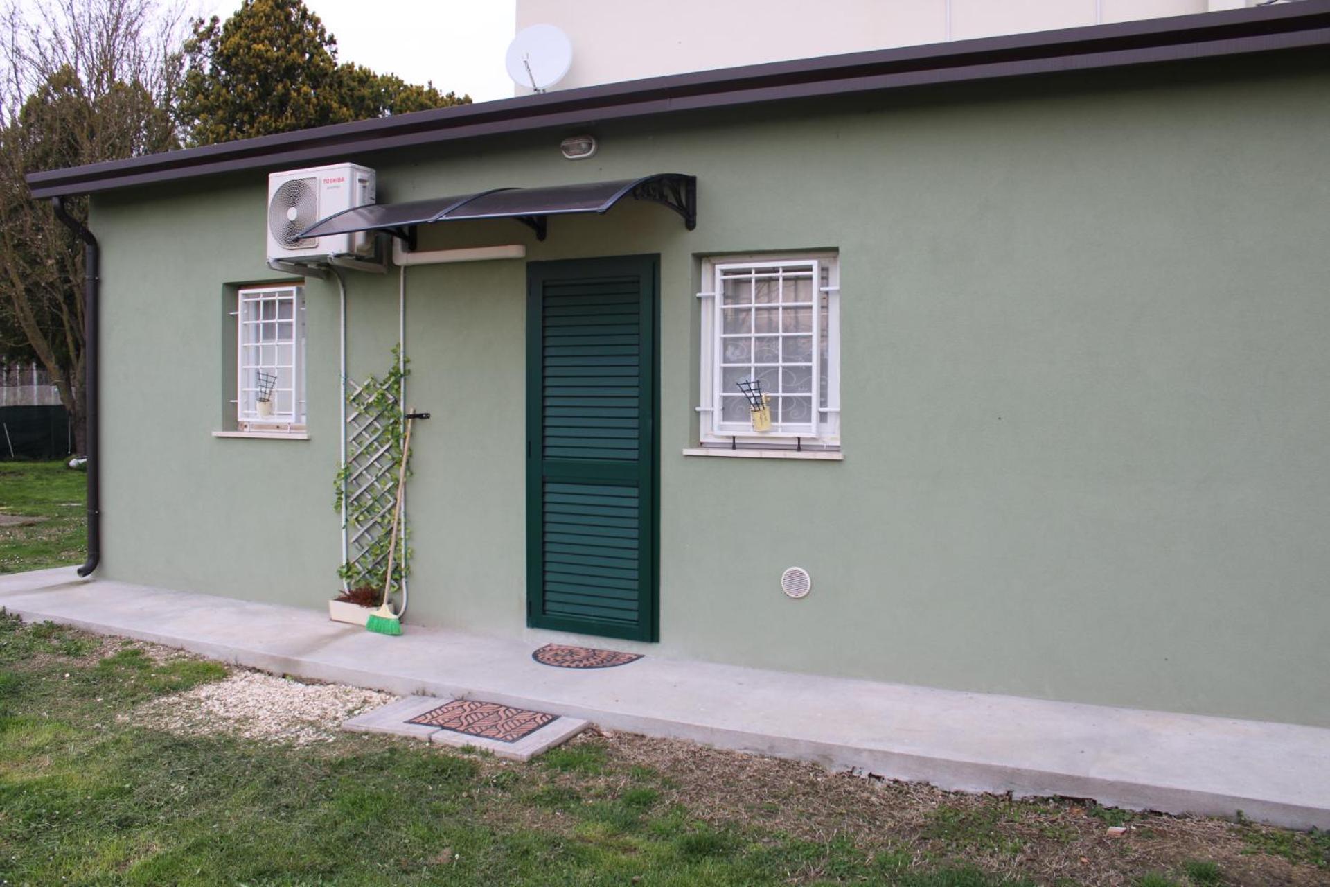 Art B&B Gli Aironi Pomposa Bagian luar foto